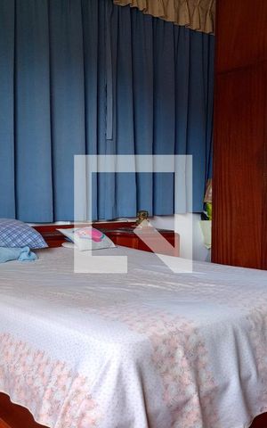 Casa à venda com 680m², 8 quartos e 9 vagas Casa à venda com 680m², 8 quartos e 9 vagasQuarto 3 - Armários