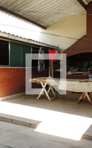 Casa à venda com 680m², 8 quartos e 9 vagasChurrasqueira
