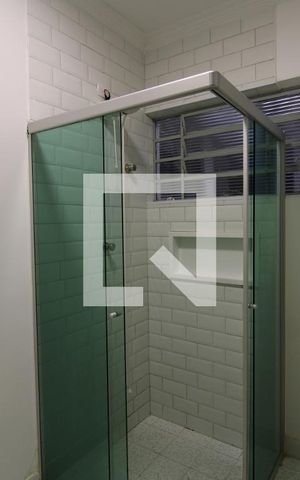 Casa para alugar com 300m², 5 quartos e 3 vagasBanheiro
