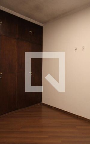 Casa para alugar com 300m², 5 quartos e 3 vagasQuarto 1