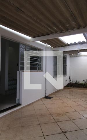 Casa para alugar com 300m², 5 quartos e 3 vagasÁrea Externa