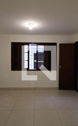 Casa para alugar com 300m², 5 quartos e 3 vagasquarto 4