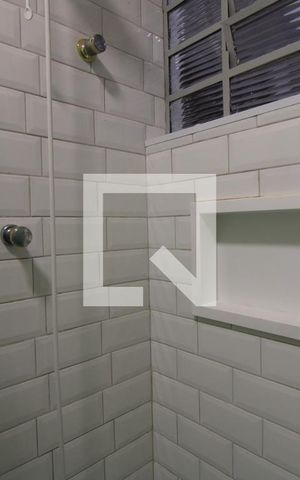 Casa para alugar com 300m², 5 quartos e 3 vagasBanheiro