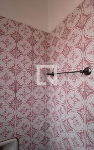 Casa para alugar com 300m², 5 quartos e 3 vagasBanheiro de Serviço