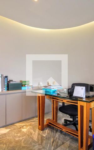 Apartamento à venda com 280m², 4 quartos e 4 vagas