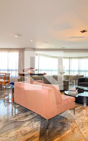 Apartamento à venda com 280m², 4 quartos e 4 vagas