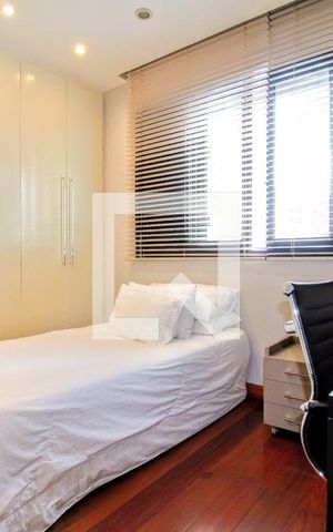 Apartamento à venda com 280m², 4 quartos e 4 vagas