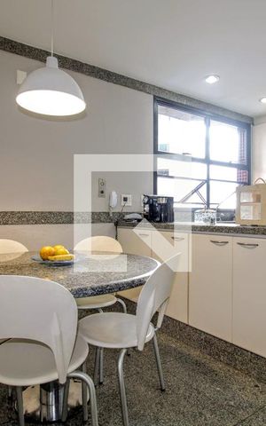 Apartamento à venda com 280m², 4 quartos e 4 vagas