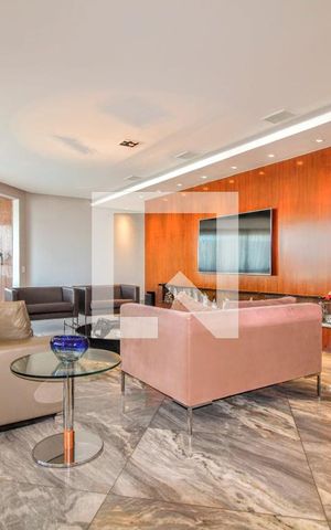 Apartamento à venda com 280m², 4 quartos e 4 vagas
