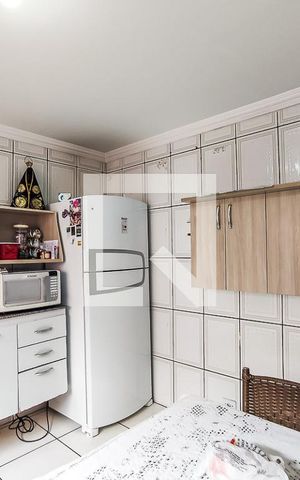 Casa para alugar com 150m², 3 quartos e 3 vagas Casa para alugar com 150m², 3 quartos e 3 vagasCozinha