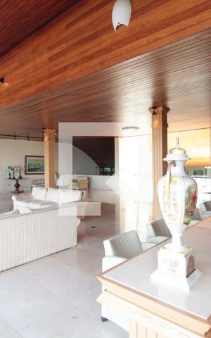 Casa à venda com 1224m², 4 quartos e 6 vagas