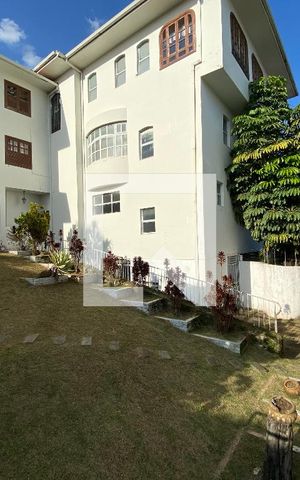 Casa à venda com 716m², 4 quartos e 5 vagas