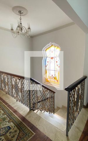 Casa à venda com 716m², 4 quartos e 5 vagas