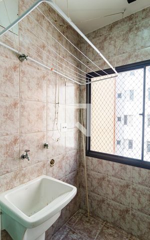 Apartamento para alugar com 60m², 3 quartos e 1 vaga Apartamento para alugar com 60m², 3 quartos e 1 vagaLavanderia