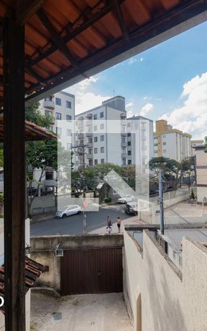Casa à venda com 109m², 5 quartos e 4 vagas