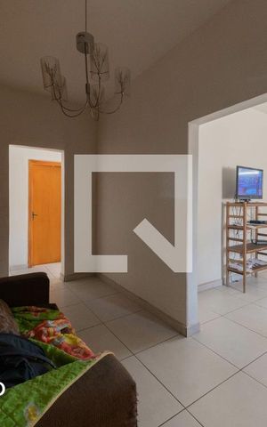 Casa à venda com 109m², 5 quartos e 4 vagas