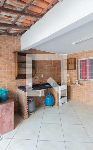 Casa à venda com 109m², 5 quartos e 4 vagas