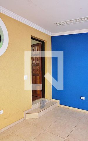 Casa à venda com 190m², 5 quartos e 2 vagasSala de TV