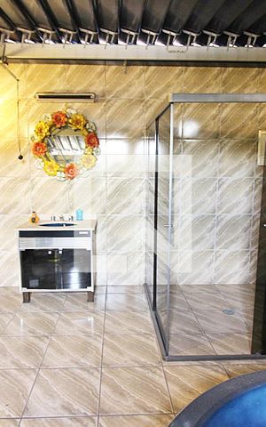 Casa à venda com 190m², 5 quartos e 2 vagasBanheiro do Quarto 1 - Suíte