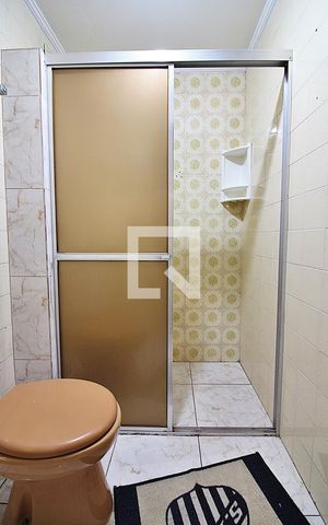 Casa à venda com 190m², 5 quartos e 2 vagasBanheiro de Serviço