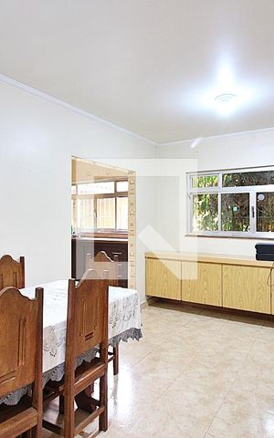 Casa à venda com 190m², 5 quartos e 2 vagasCozinha