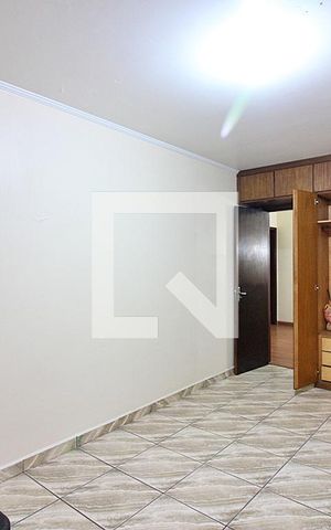 Casa à venda com 190m², 5 quartos e 2 vagasQuarto 1 - Suíte