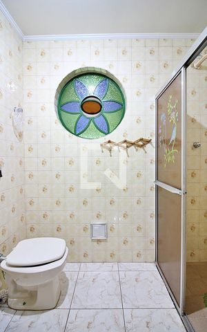 Casa à venda com 190m², 5 quartos e 2 vagasBanheiro Social