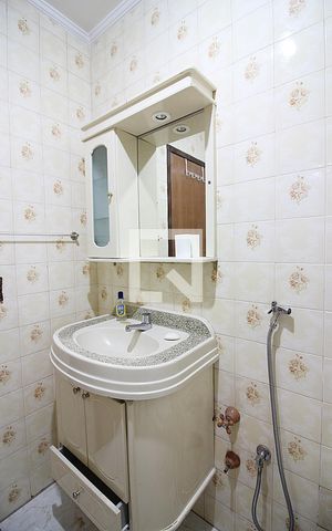 Casa à venda com 190m², 5 quartos e 2 vagasBanheiro Social