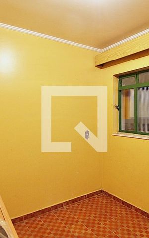 Casa à venda com 190m², 5 quartos e 2 vagasQuarto de Serviço
