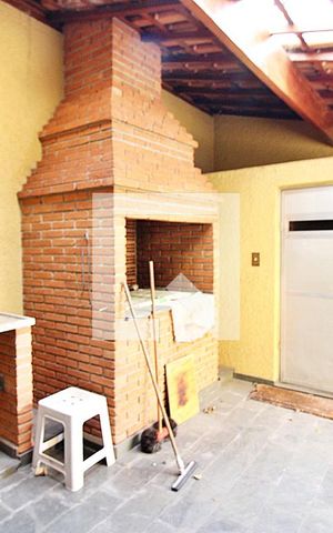 Casa à venda com 190m², 5 quartos e 2 vagasEspaço Gourmet