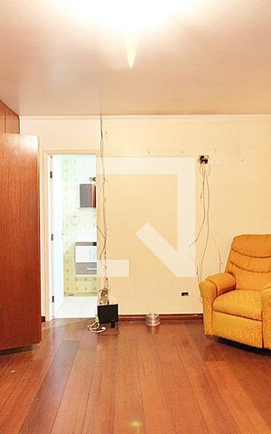 Casa à venda com 190m², 5 quartos e 2 vagasQuarto 3 - Suíte