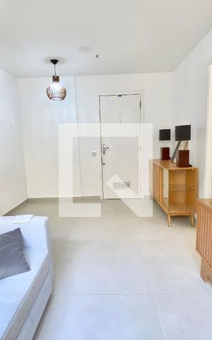 Apartamento à venda com 35m², 1 quarto e 1 vaga Apartamento à venda com 35m², 1 quarto e 1 vagaSala