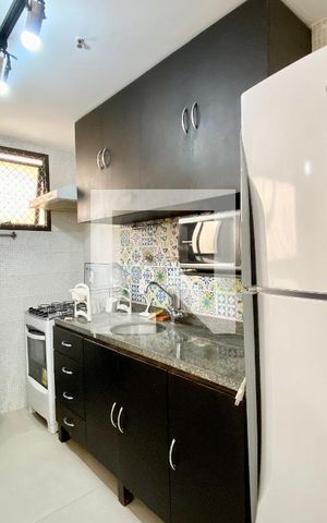 Apartamento à venda com 35m², 1 quarto e 1 vaga Apartamento à venda com 35m², 1 quarto e 1 vagaCozinha