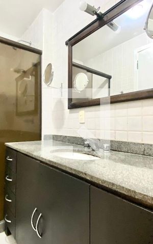 Apartamento à venda com 35m², 1 quarto e 1 vaga Apartamento à venda com 35m², 1 quarto e 1 vagaBanheiro