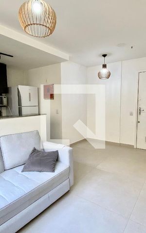 Apartamento à venda com 35m², 1 quarto e 1 vaga Apartamento à venda com 35m², 1 quarto e 1 vagaSala