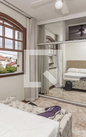 Casa à venda com 344m², 4 quartos e 6 vagas
