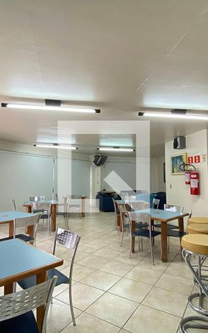 Apartamento à venda com 319m², 6 quartos e 4 vagasÁrea comum - Salão de festas