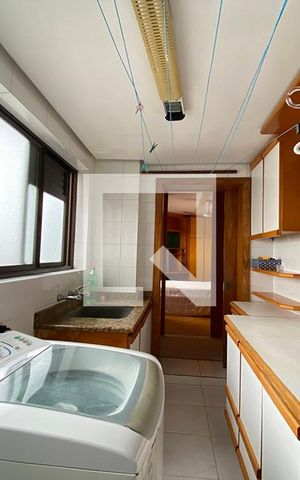Apartamento à venda com 319m², 6 quartos e 4 vagasÁrea de Serviço