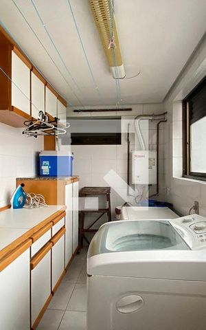Apartamento à venda com 319m², 6 quartos e 4 vagasÁrea de Serviço