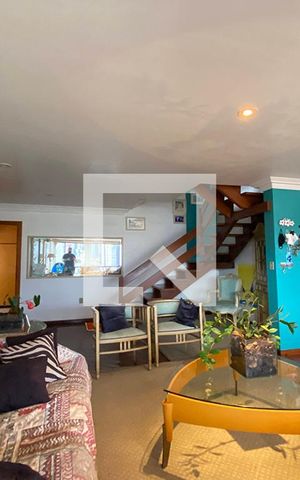 Apartamento à venda com 319m², 6 quartos e 4 vagasSala