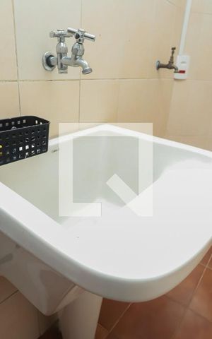 Apartamento à venda com 95m², 2 quartos e sem vagaÁrea de Serviço