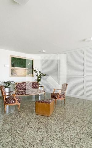 Apartamento à venda com 58m², 1 quarto e sem vaga Apartamento à venda com 58m², 1 quarto e sem vagaEntrada