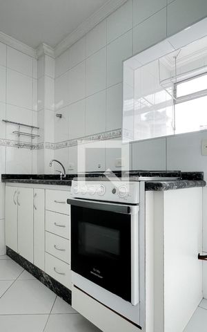 Apartamento à venda com 58m², 1 quarto e sem vaga Apartamento à venda com 58m², 1 quarto e sem vagaCozinha
