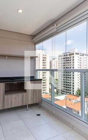 Studio para alugar com 33m², 1 quarto e 1 vaga Studio para alugar com 33m², 1 quarto e 1 vagaVaranda