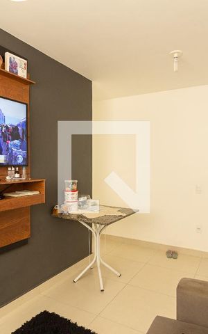 Apartamento para alugar com 42m², 2 quartos e 1 vaga Apartamento para alugar com 42m², 2 quartos e 1 vagaSala