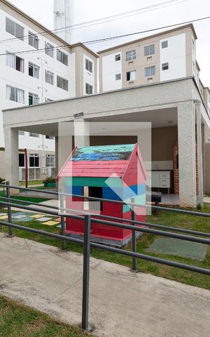 Apartamento para alugar com 42m², 2 quartos e 1 vaga Apartamento para alugar com 42m², 2 quartos e 1 vagaÁrea comum - Playground