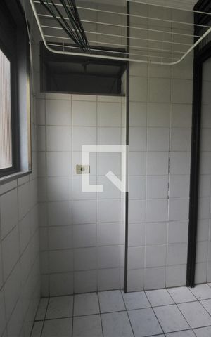 Apartamento para alugar com 70m², 1 quarto e 1 vagaÁrea de Serviço