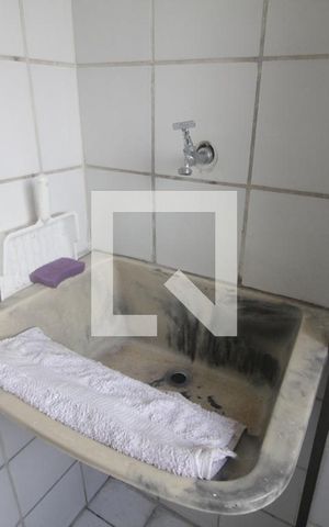 Apartamento para alugar com 70m², 1 quarto e 1 vagaTanque