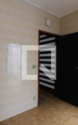 Casa à venda com 125m², 3 quartos e 2 vagasCozinha