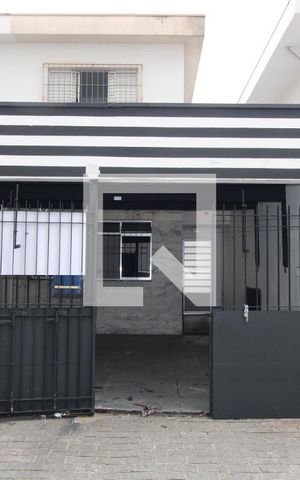 Casa à venda com 125m², 3 quartos e 2 vagasFachada